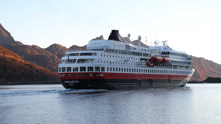 Fjords Cruise Packages: The Complete Guide to Experiencing the Norwegian Fjords by Sea