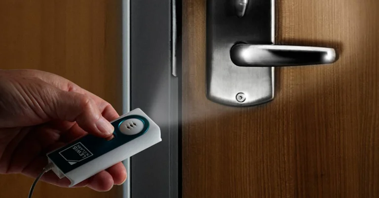 Best Safety Products for Solo Female Travelers: A Complete Guide for Confident and Secure Adventures